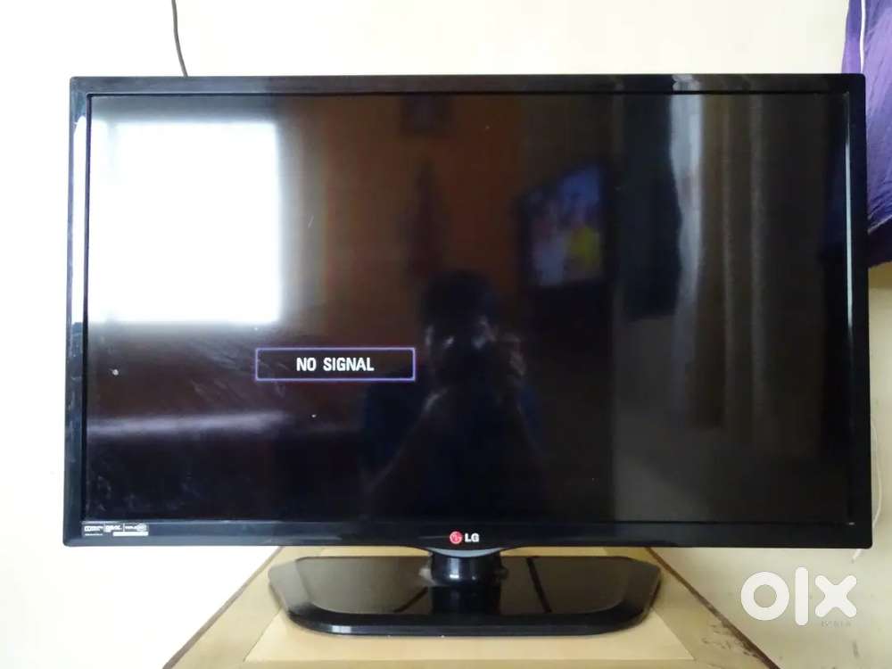 LG 32LK450 32-inch Full HD LCD TV 1080p