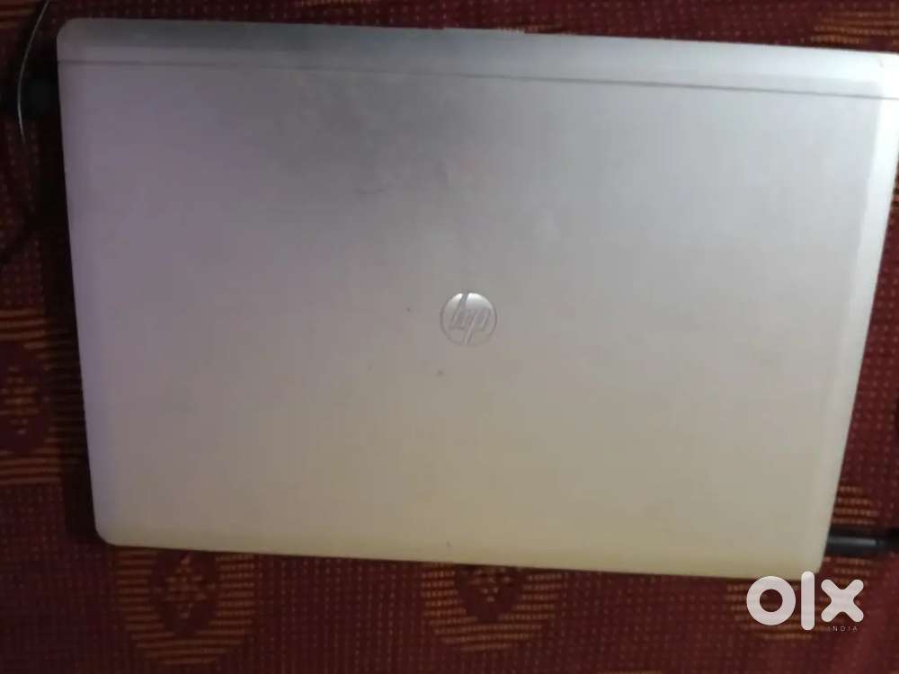 Hp leptop 10gb windows 10pro