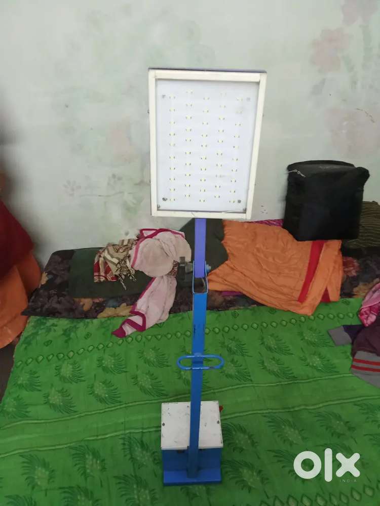 STAND LED LIGHT