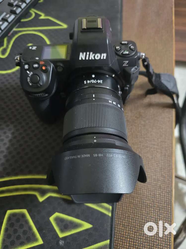 SELLING MY NIKON N8 BRAND NEW ONLY 9MONTHS OLD