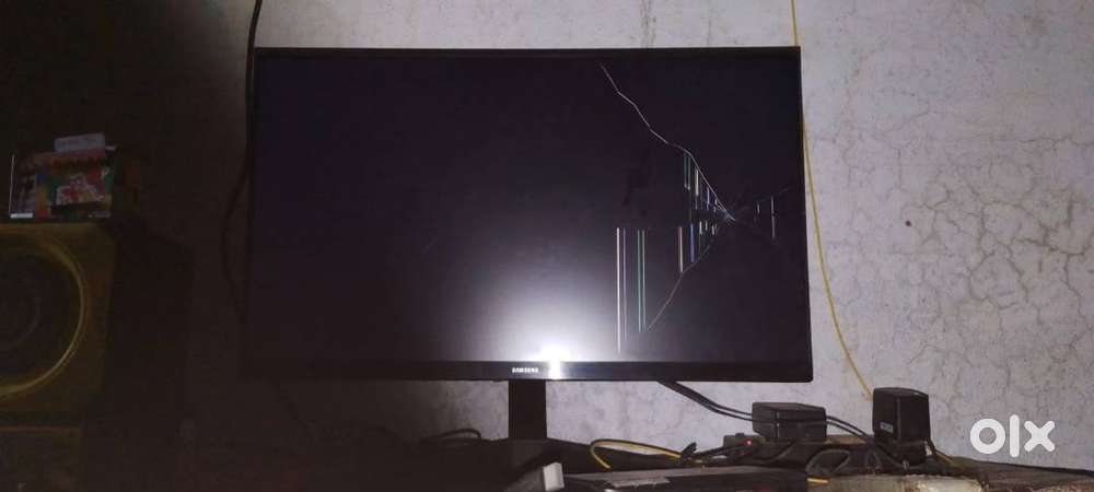 Samsung 24 inch monitor