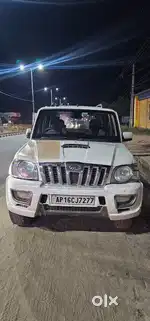 Mahindra Scorpio 2013 Diesel 218000 Km Driven
