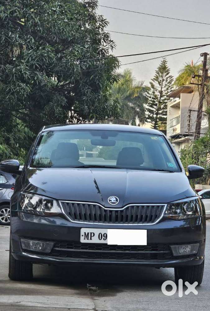 Skoda Rapid Elegance MPI, 2016, Petrol