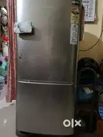 SAMSUNG FRIDGE