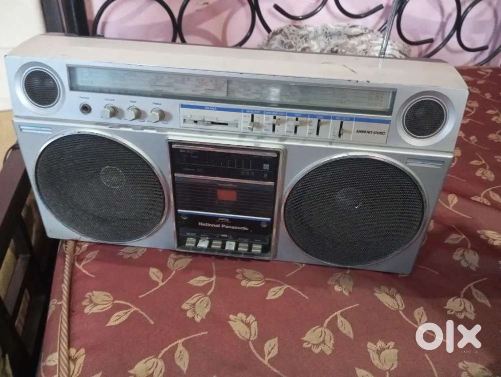 Vintage radio, tape recorder, national panasonic, sharp, record player