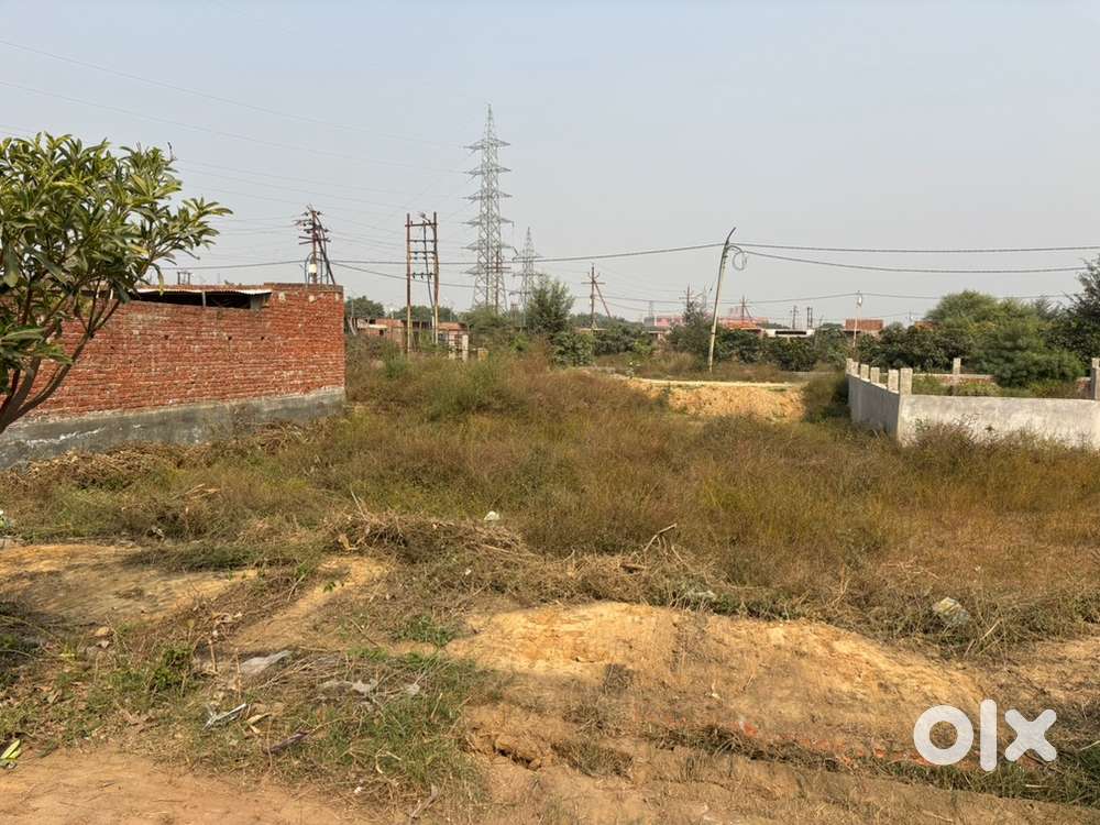M poket lohia nagar 143.5 sq yard (120 sq meter)corner plot available