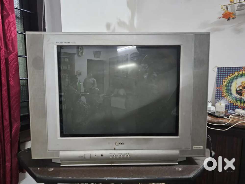 LG TV (old model)