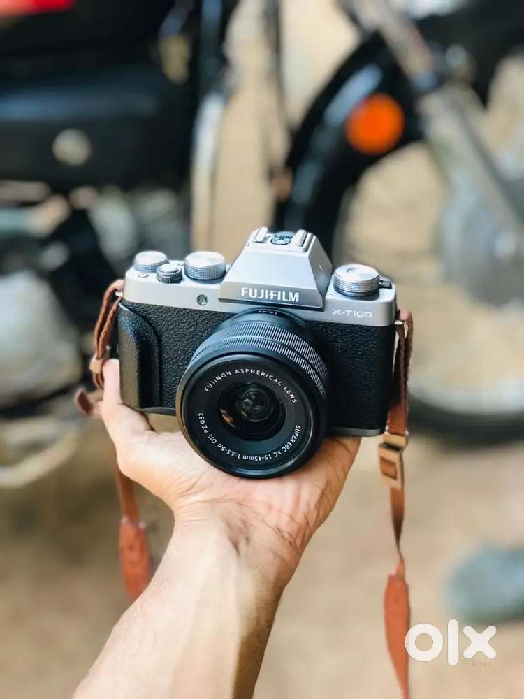 Fujifilm XT 100