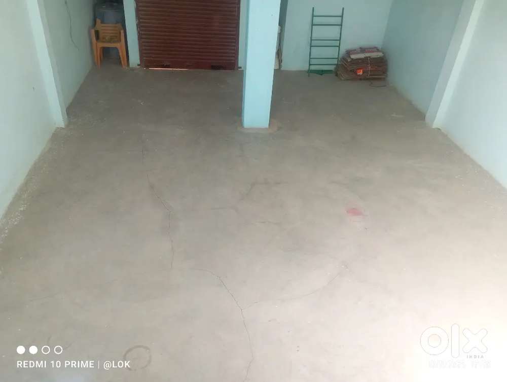 कोचिंग गोदाम आदि के लिए।