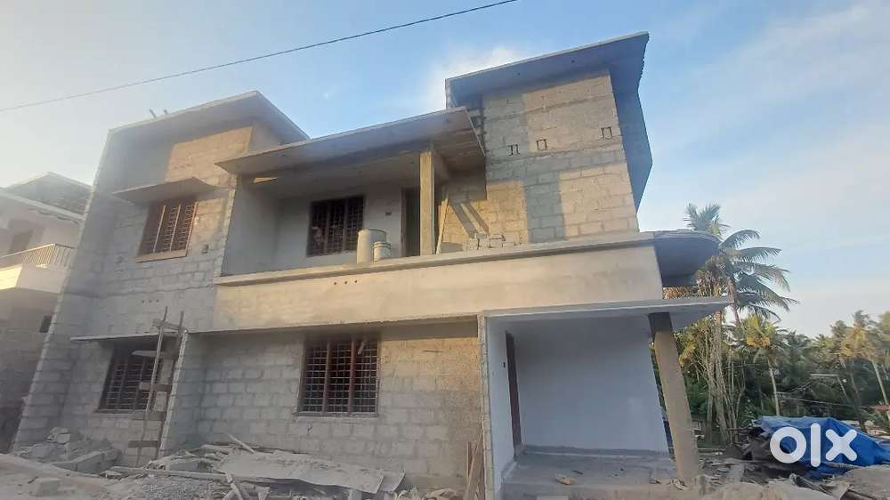 5 cent 3 room attached pothencode