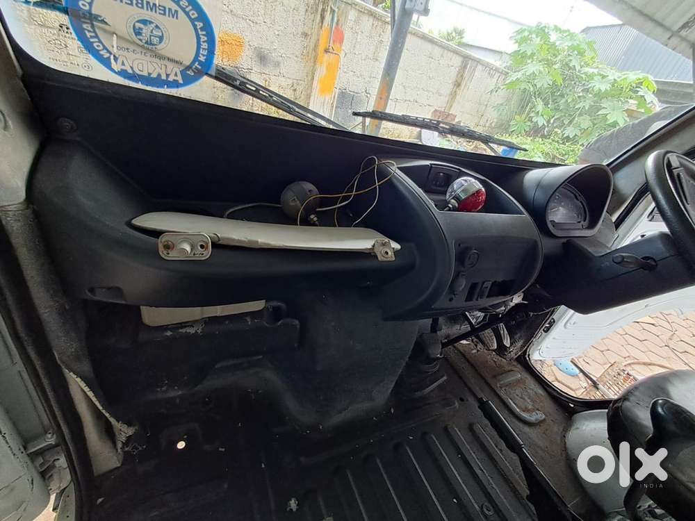 Errand runner / Handyman