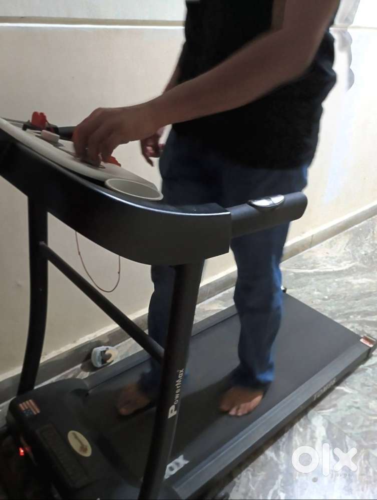 Treadmill for walking