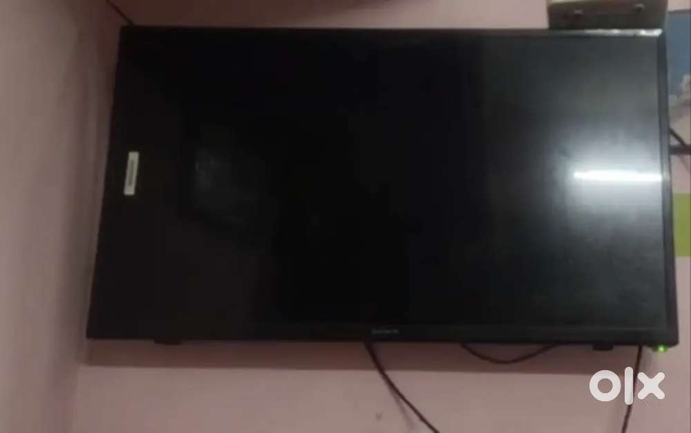 44 inch sony smart Android frameless oled 4k 3yr display waranty 15000