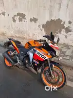 Honda cbr 250 abs