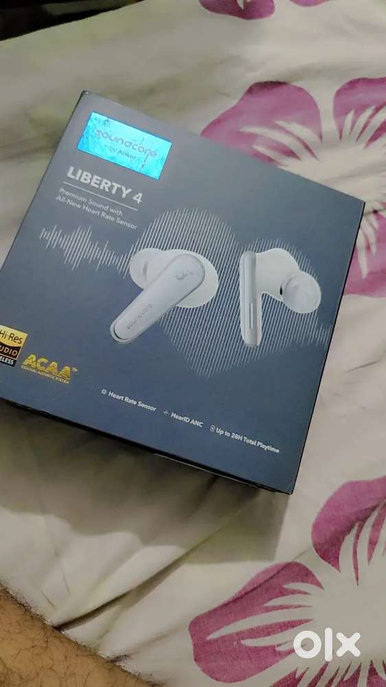 TWS, ear buds soundcore liberty 4