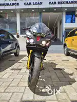 BAJAJ PULSAR RS 200