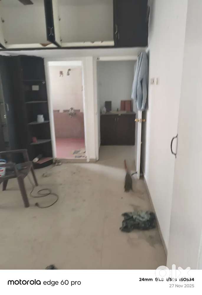 Immediately selling Read to move