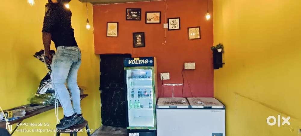 2 nos Fridge available