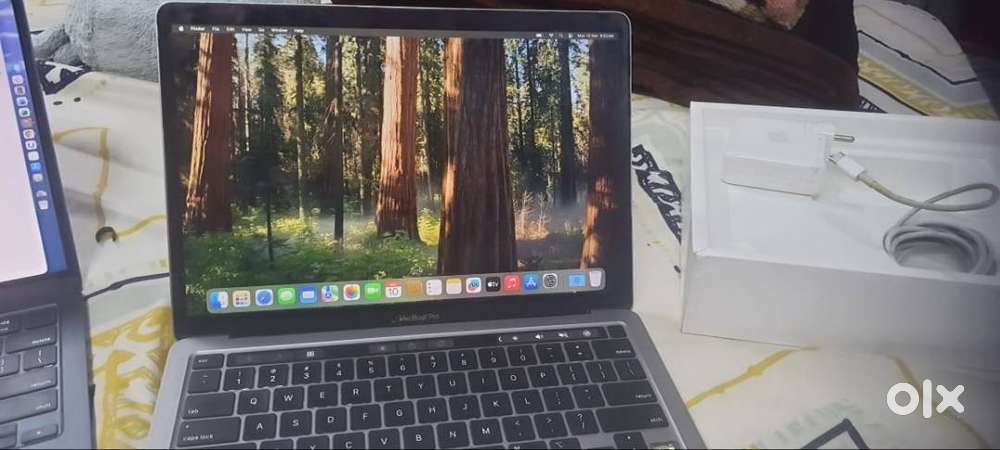 Apple macbook pro m1