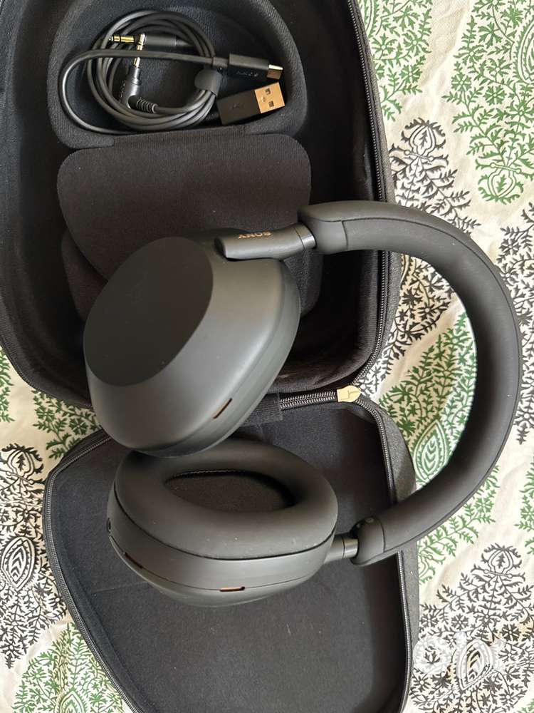 Sony WH-1000XM5 Wireless Headphones