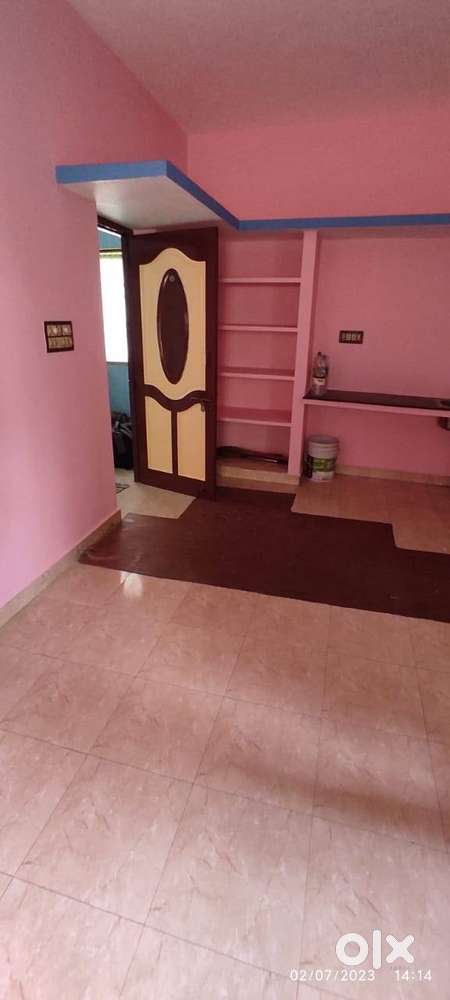 BACHELOR ROOM RENT - 95853x35586 in LAWSPET ECR  near INTEGRA