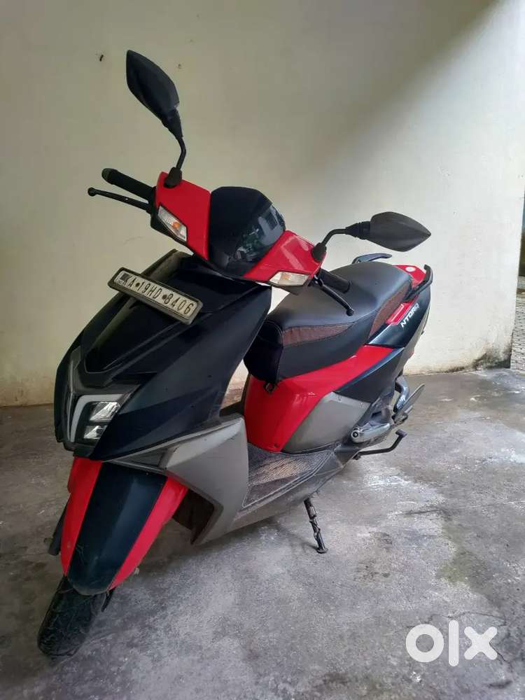 SCOOTER SELLING URGENTLY