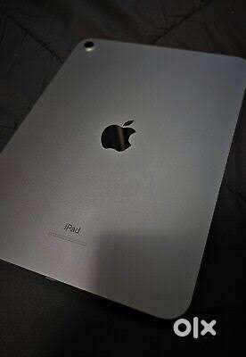 Ipad 10 gen 256gb with apple pencil  with apple care