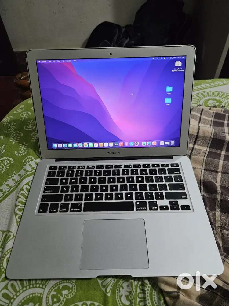 MacBook Air (13-inch, Early 2015)