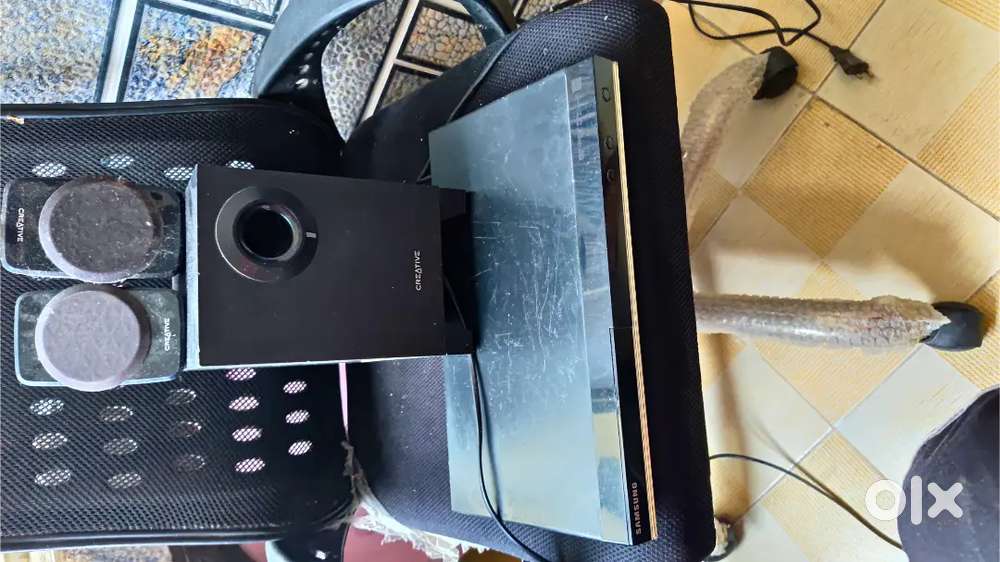 Samsung dvd player with sound box