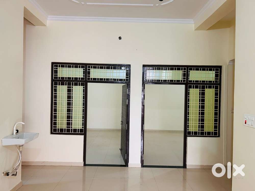 3 Rooms 1 kitchen  1 Hall 2 Bathrooms