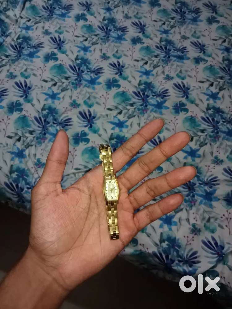 Swistar 18 k gold electroplated vintage  ,citizen and samsung