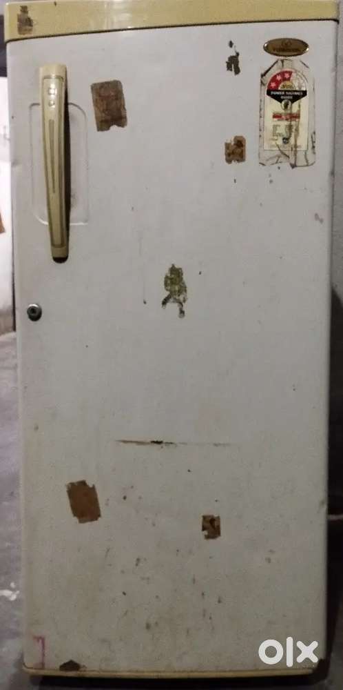 Whirlpool Refrigerator 186L