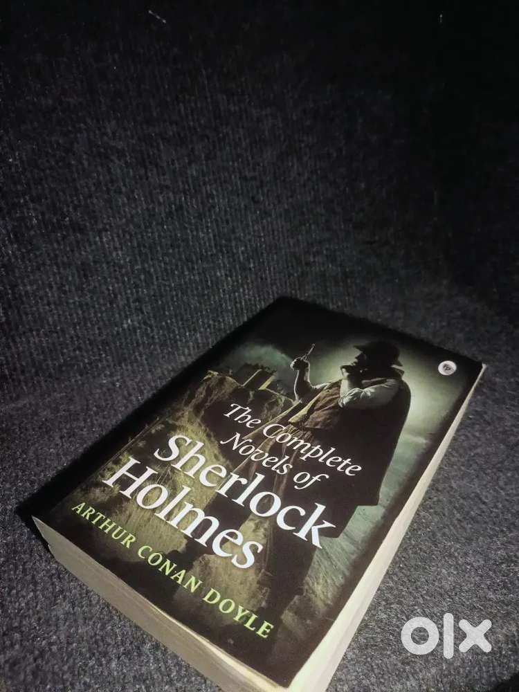 Sherlock holmes- perfect for mystery lovers