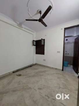 One Bhk flat for rent in mayur vihar extension