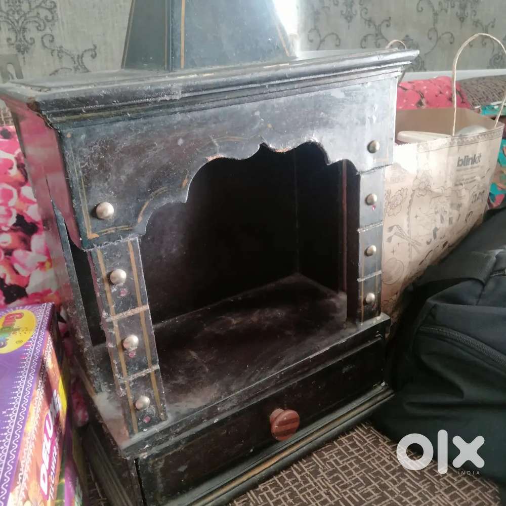 Wooden mandir,wooden table , bluetooth with two speakers