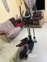 Sparingly used elliptical cross traner new one
