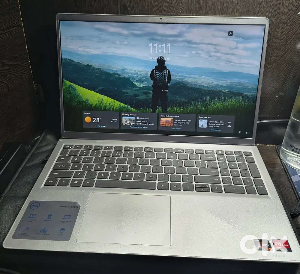 Dell Inspiron 15 3515 AMD Ryzen 3 3250U with Radeon Graphics