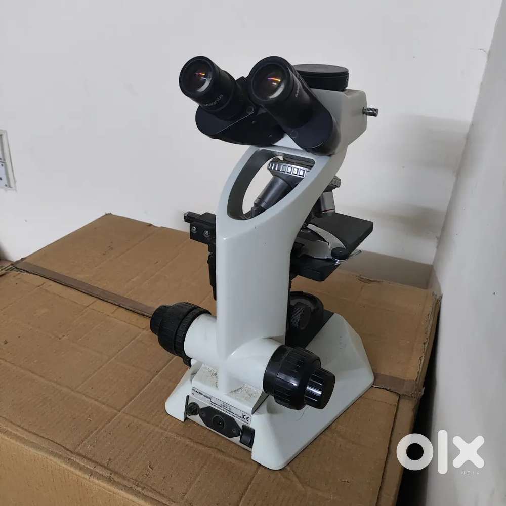 Microscope, magnus for laboratory use