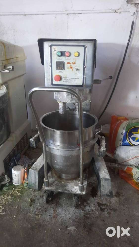 50kg Spiral mixer for bakery,2 years old