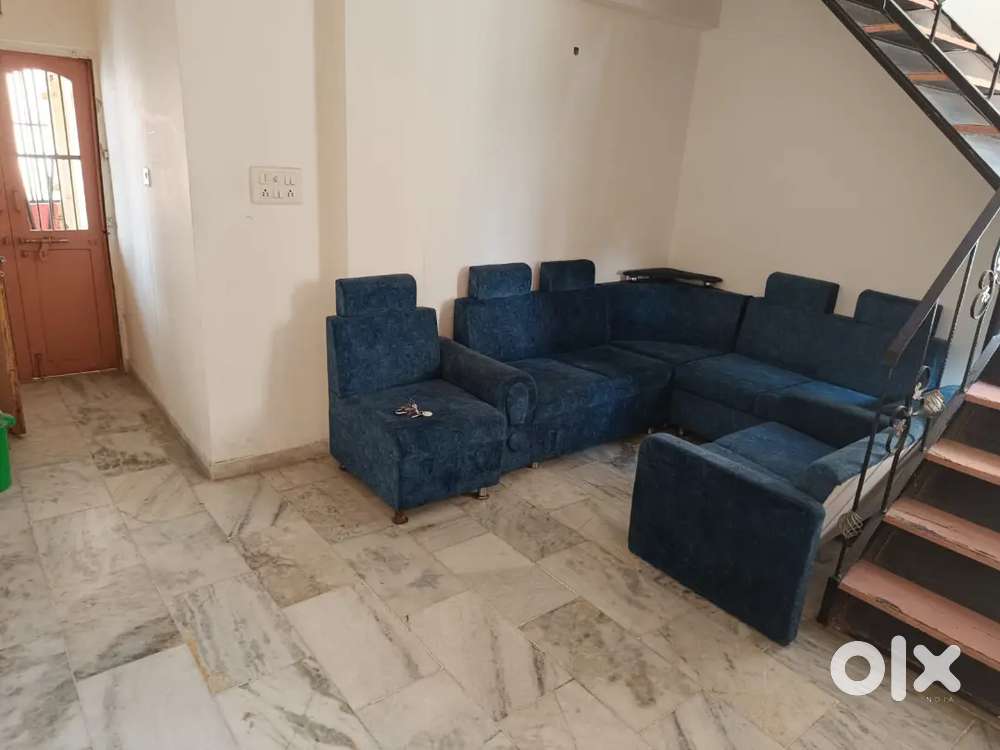 Ambavadi Bachelor Girls Allowed 2.5 Semi Furnished Penthouse For Rent