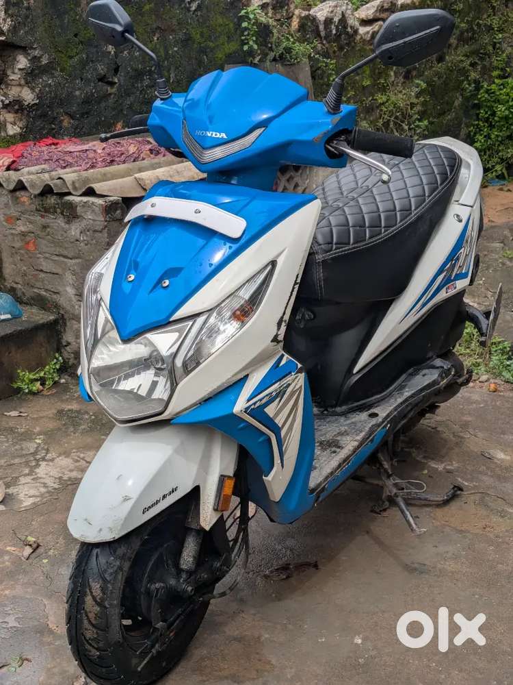 Dio 2017 scooty