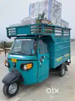 Paiggio Ape Extra Loader