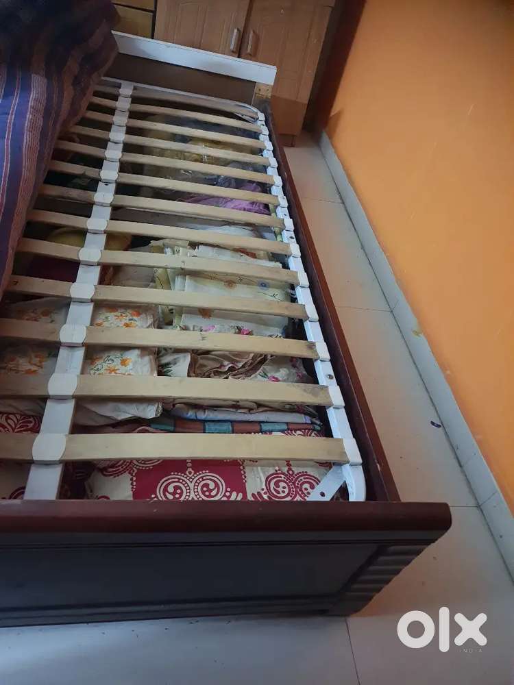 King size double bed