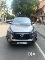 Toyota Innova Crysta 2021 Diesel 65000 Km Driven