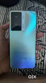 iQOO Z7 5G PHONE FOR SALE IN GOOD CONDITION