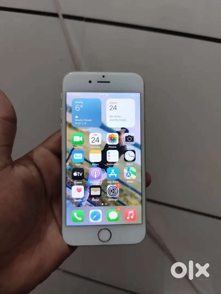 I phone 6s. 64 gb