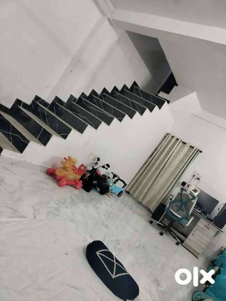 2 Floor House for Sale