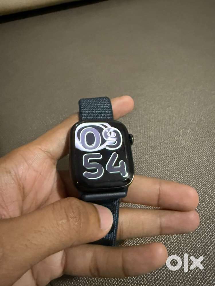 Apple watch series 10 42mm Jet Black with Apple care