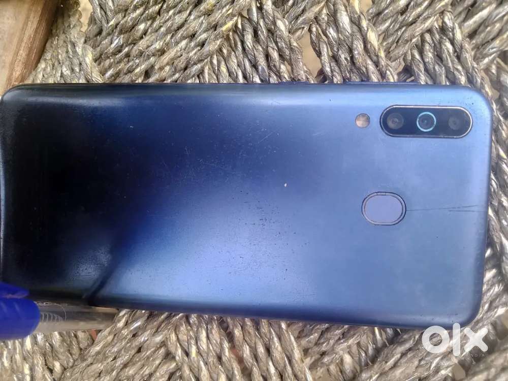 Samsung Galaxy a30