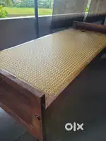 സിംഗിൾ നടൻ തേക് കട്ടിൽ. Single Teak Bed